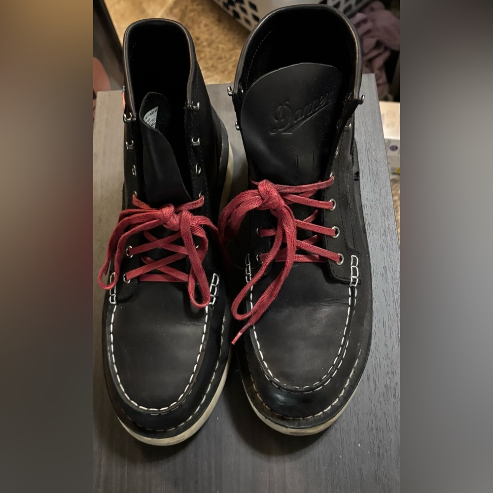 Women’s  Danner Bull Run Moc Toe 6” Black Steeltoe Boots